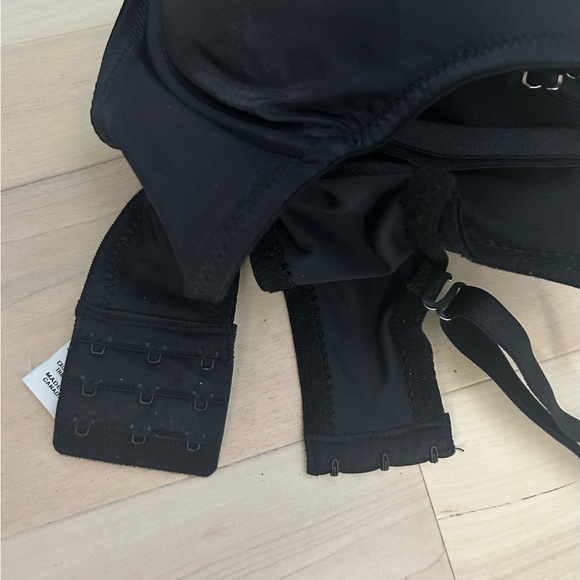 Fredrick’s Of Hollywood Water Bra 34D Removable Straps - Picture 5 of 15